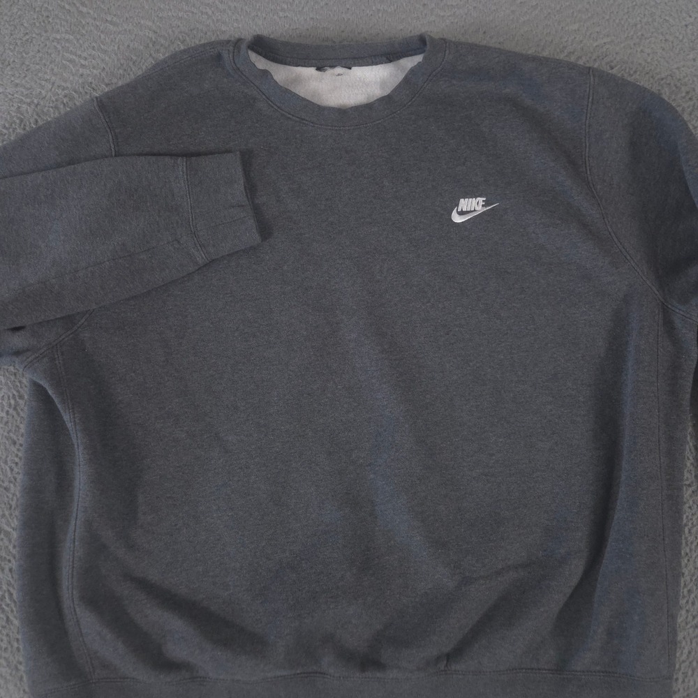 Nike Sweatshirt Mens 2XL Sportswear Club Fleece Crewneck Pullover‎ Embroidered
